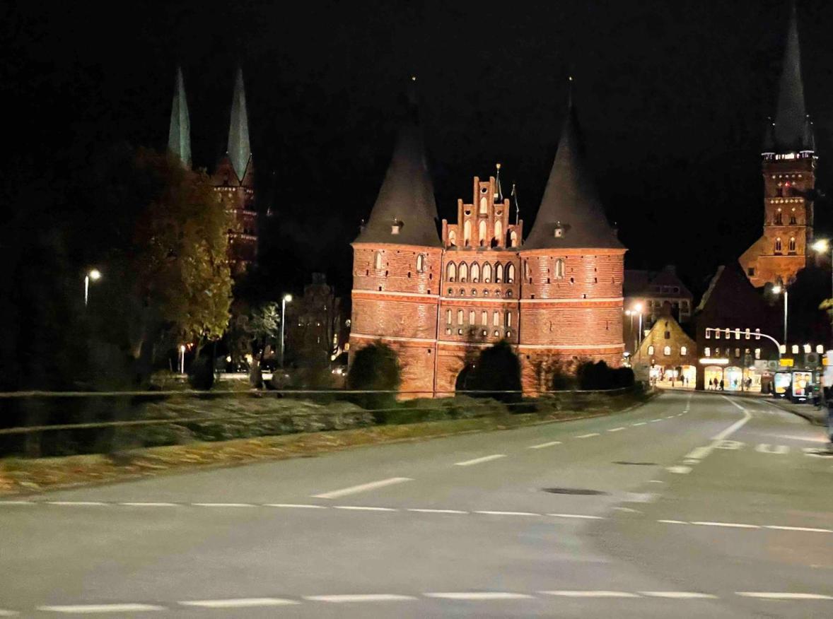 Ferienwohnung Hansetraum Luebeck Экстерьер фото